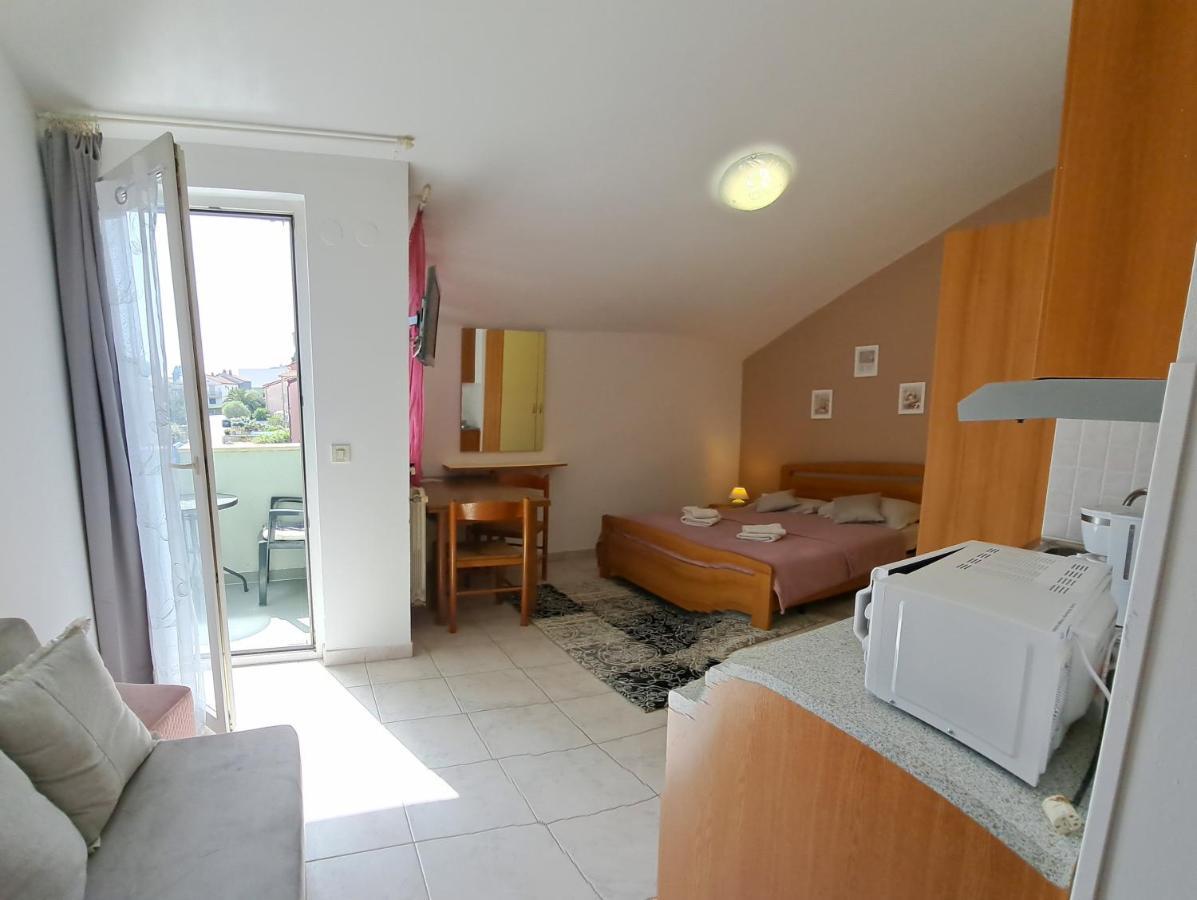 Studio Apartman Olivera Rovinj Luaran gambar